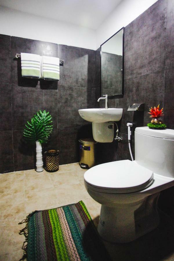 Hotel Boracay Grace Manoc-Manoc